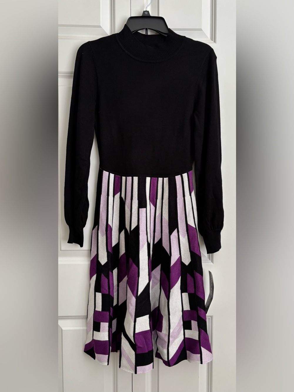 Nina Leonard Black Ribbed Knit Top - Picture 2 of 8